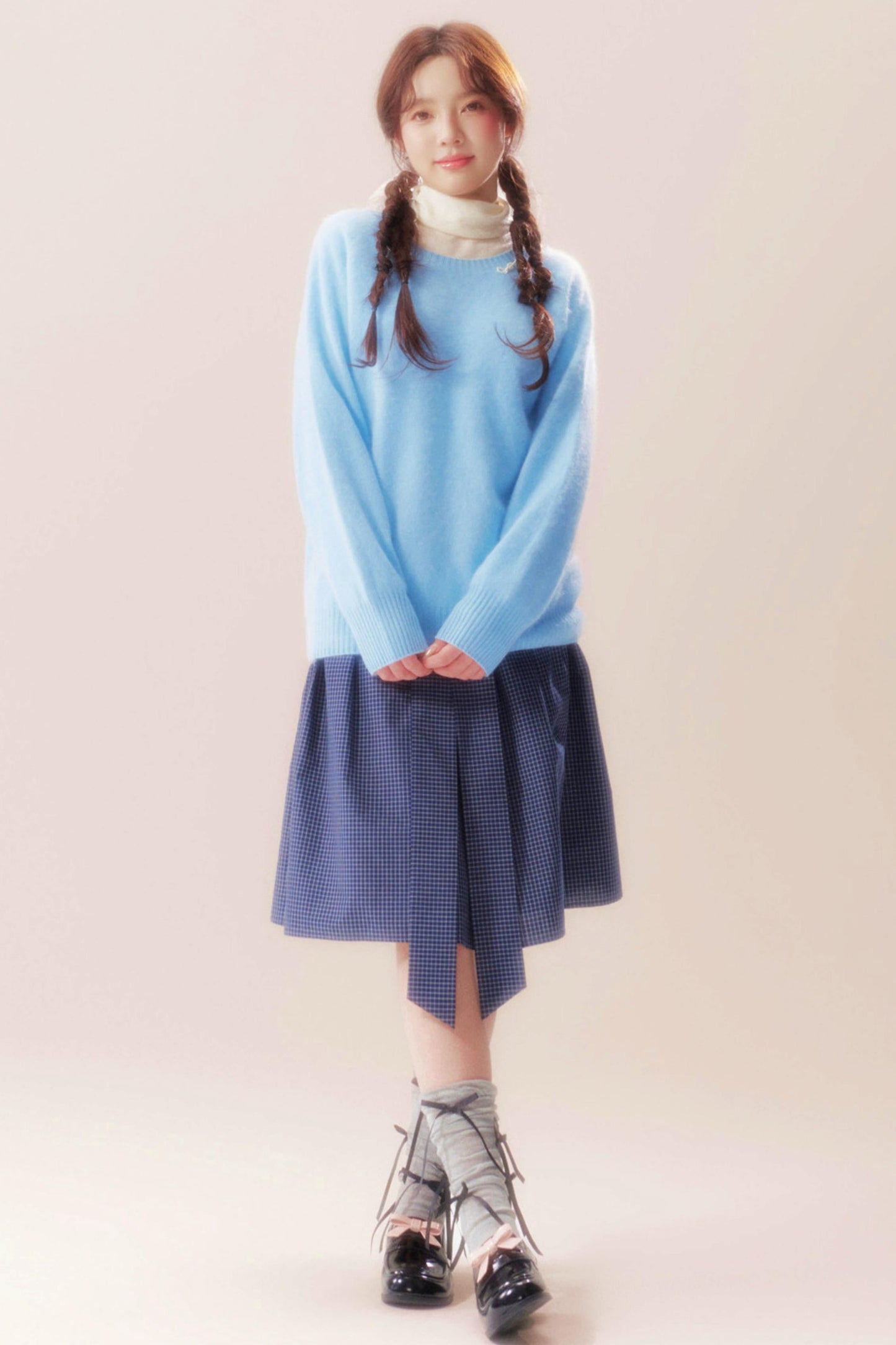 Pearl Bowknot Sweater