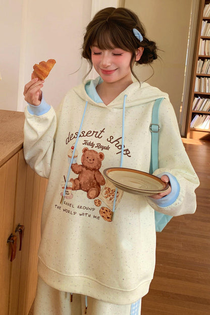 Bear Print Hooded Sweatshirt