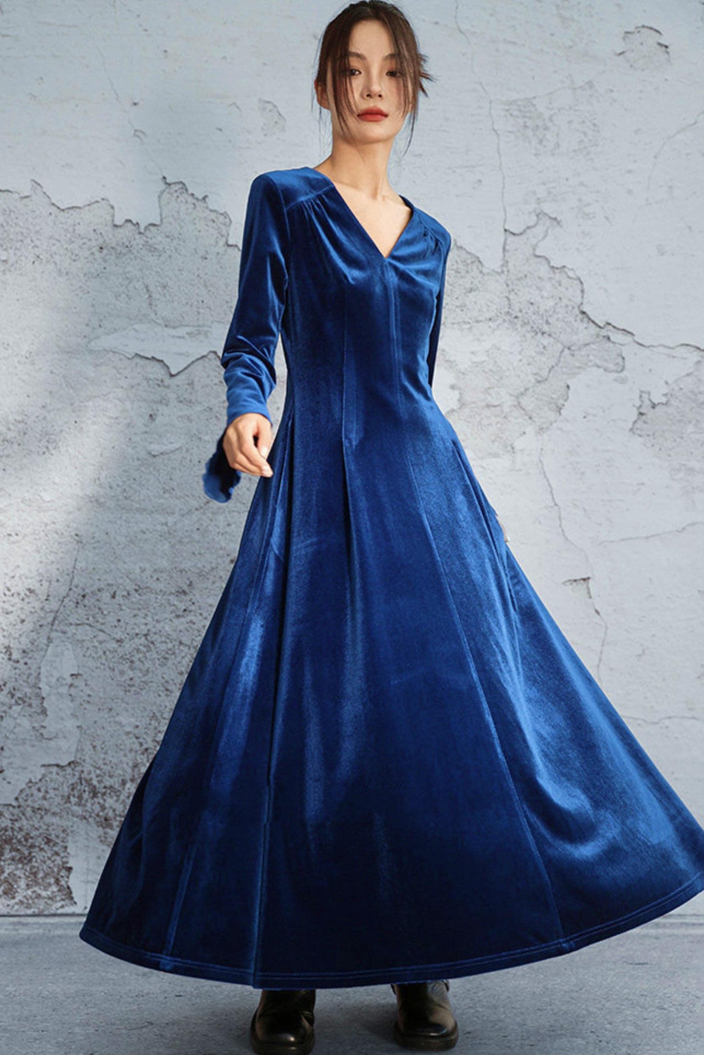 Deep Buoy Neck Velvet Dress