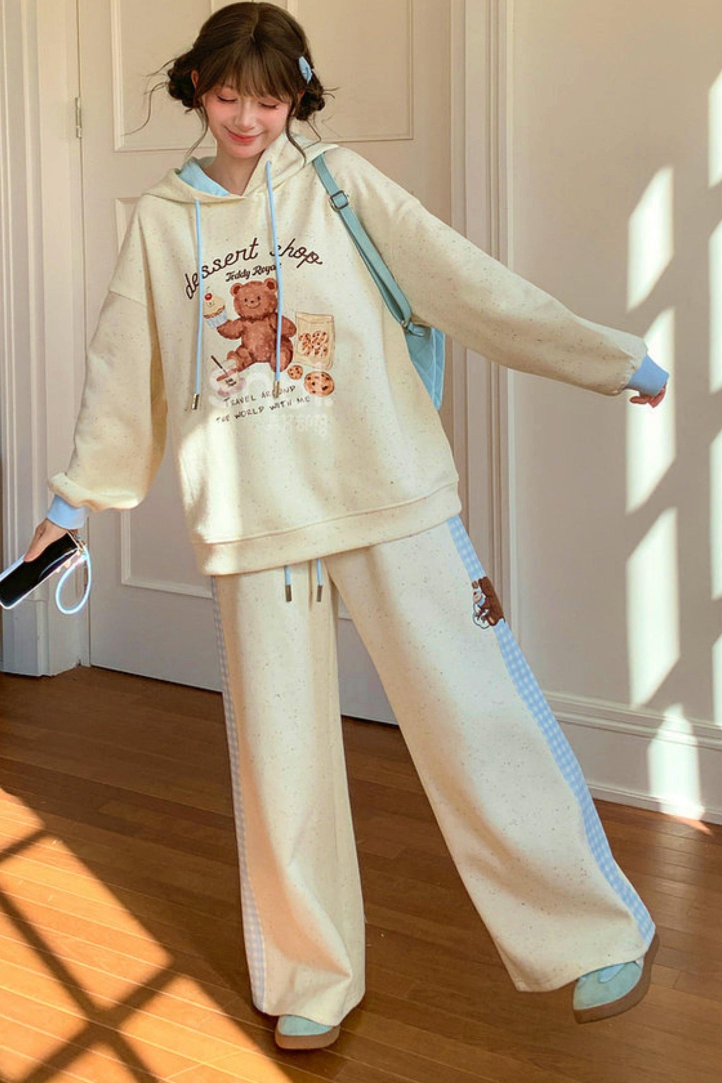 Bear Print Hooded Sweatshirt