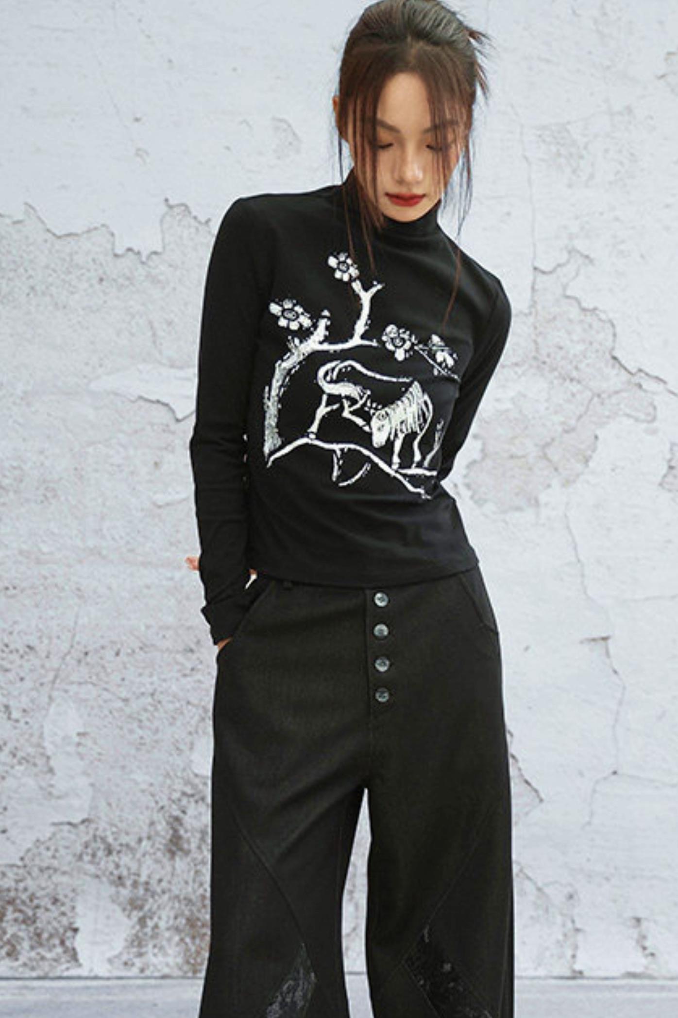 Artistic Knit Slim Fit Top