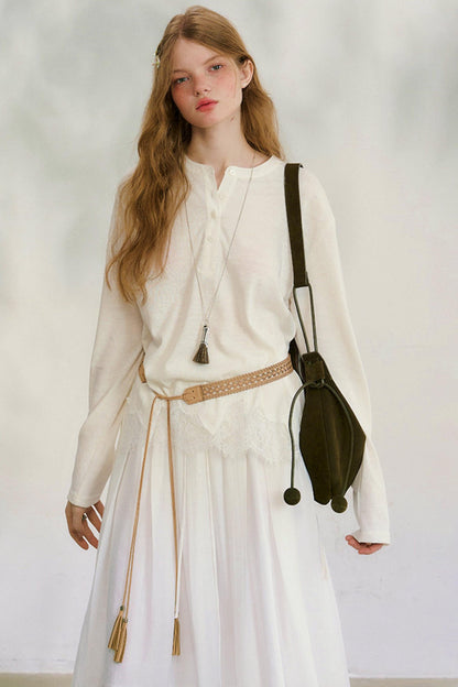 Swinging Silhouette Lace Blouse