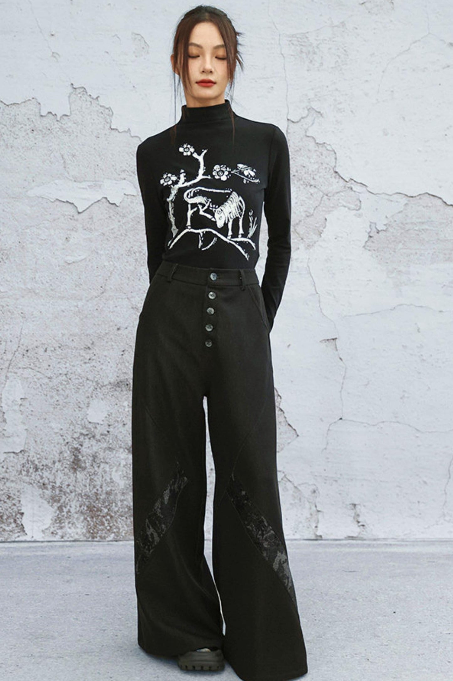 Artistic Knit Slim Fit Top