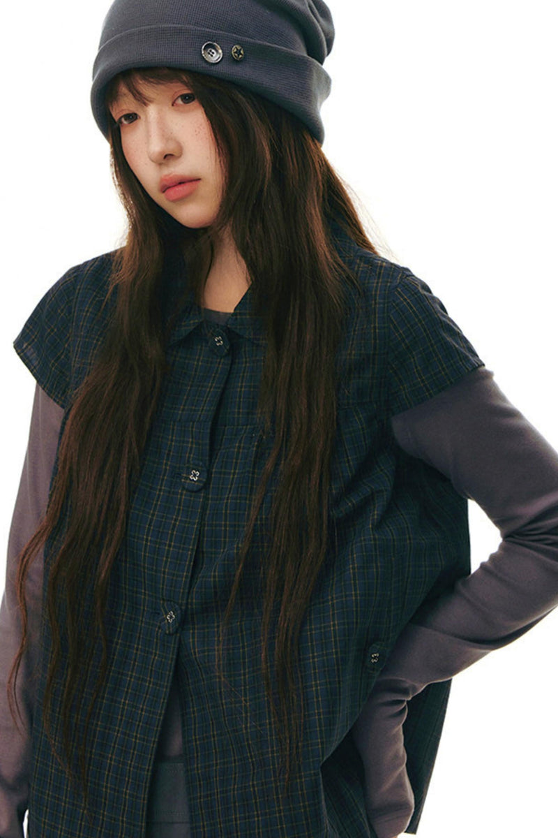 Doll Collar Flutter Sleeve Top