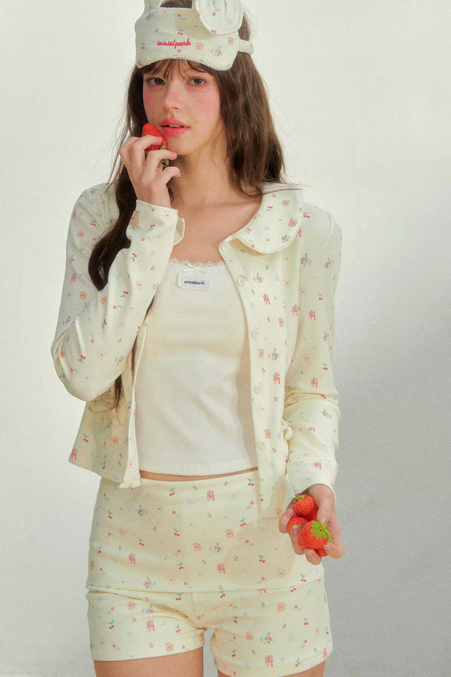 Printed Doll Collar Blouse + Pants