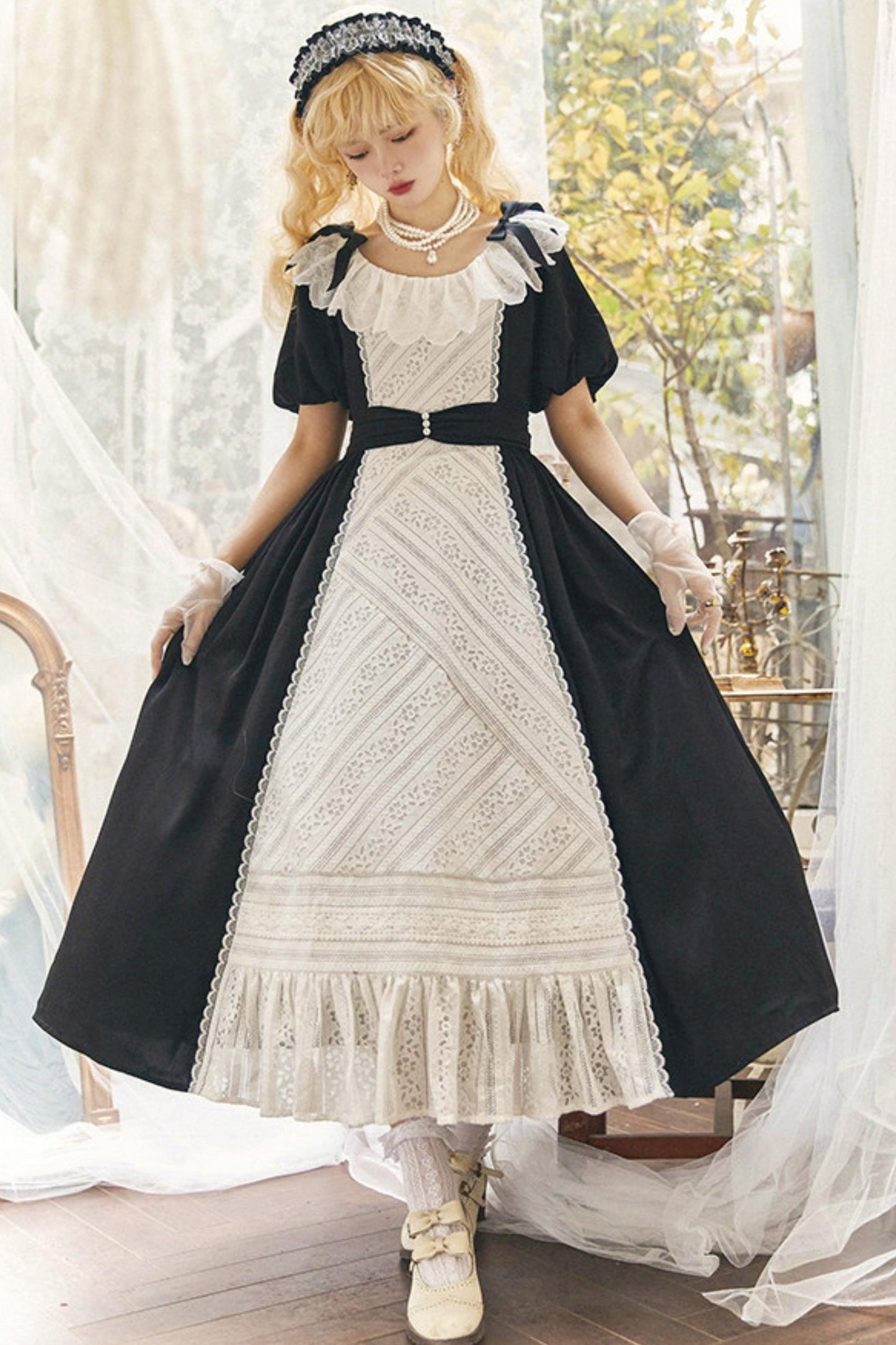 Lace Ribbon Maid Lolita Dress