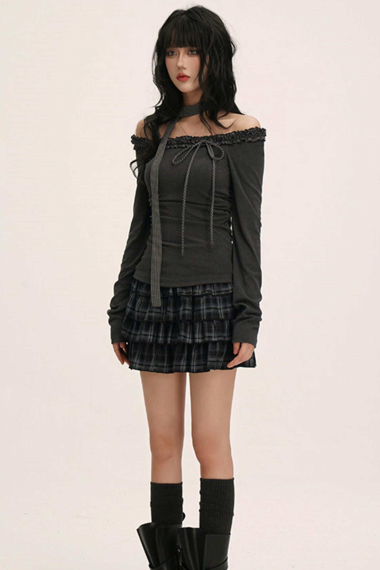 Off-shoulder Ruffle Ribbon Top (with Skinny Long Scarf)