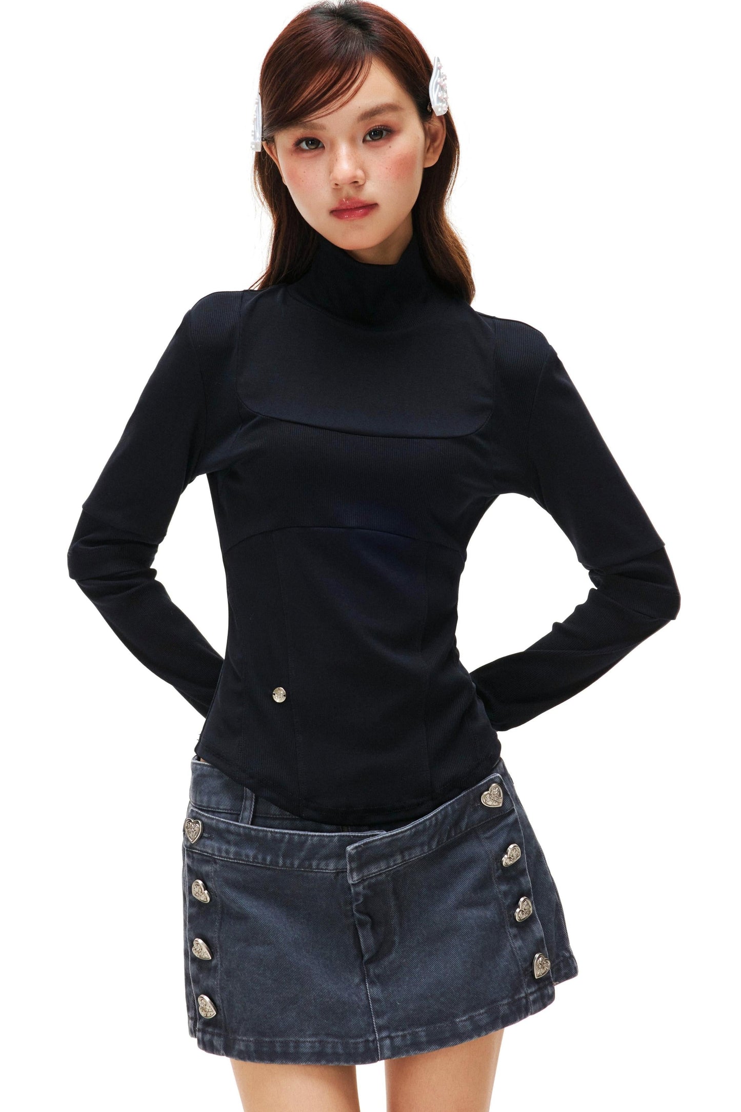 Slim Base Turtle Neck Top