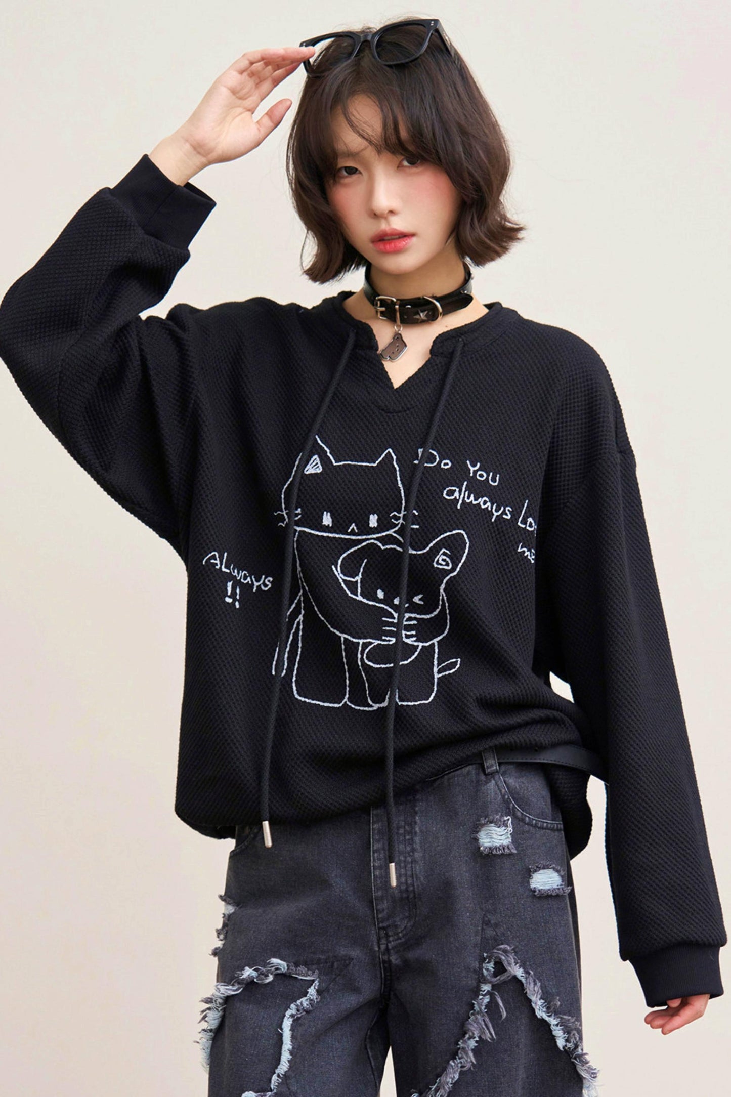 Cat Loose V Neck Sweatshirt