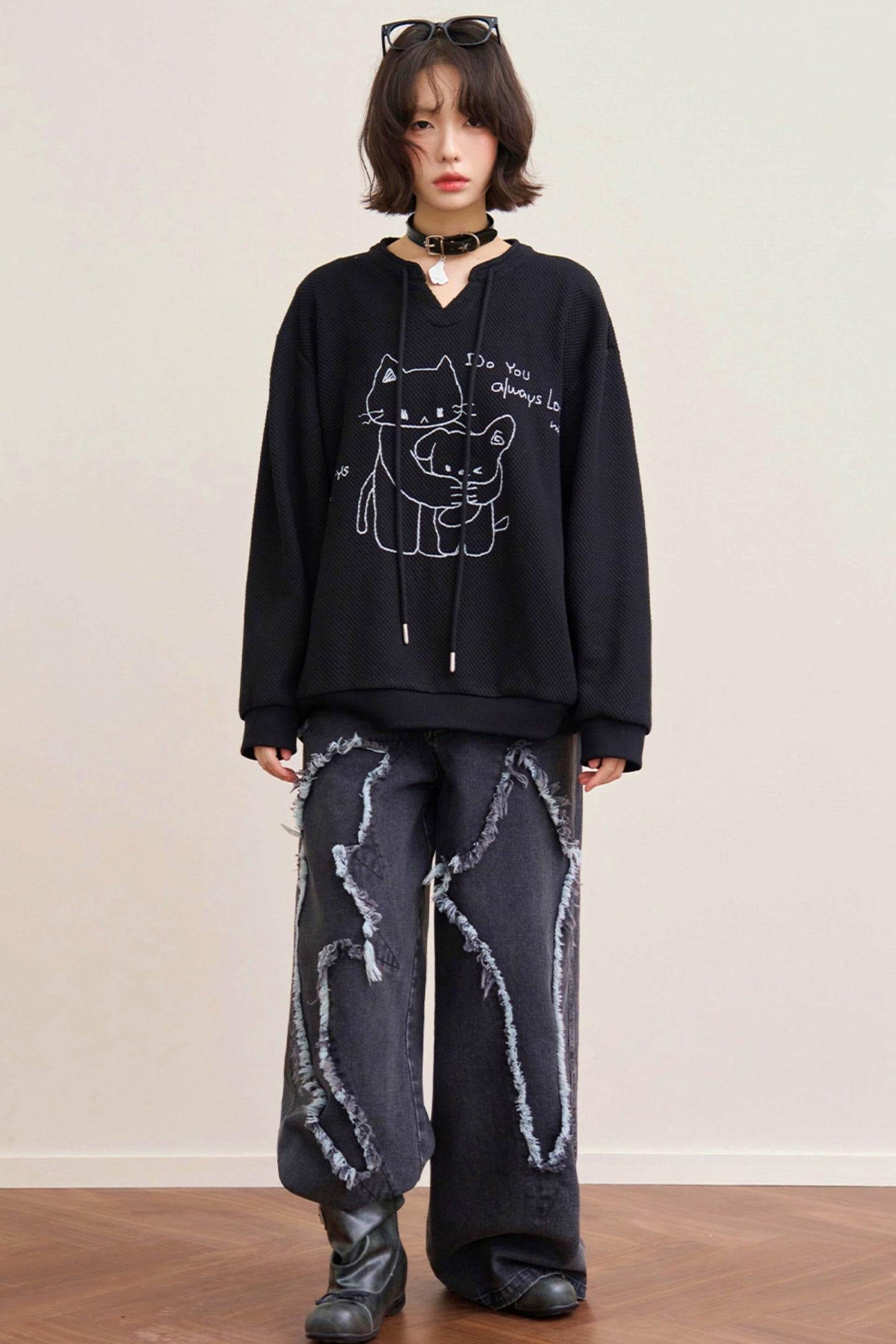Cat Loose V Neck Sweatshirt