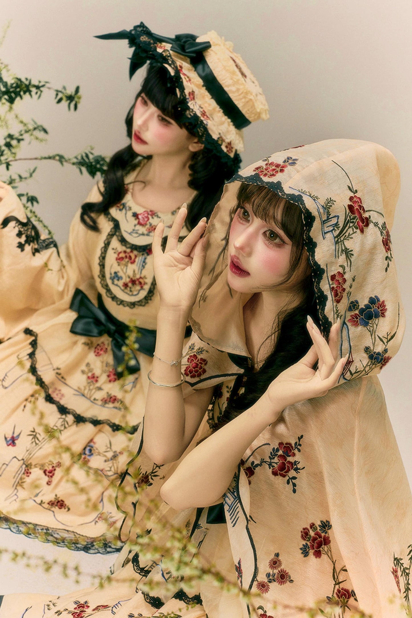 燕と花の和風クラシカルドレス+ケープ+ハット