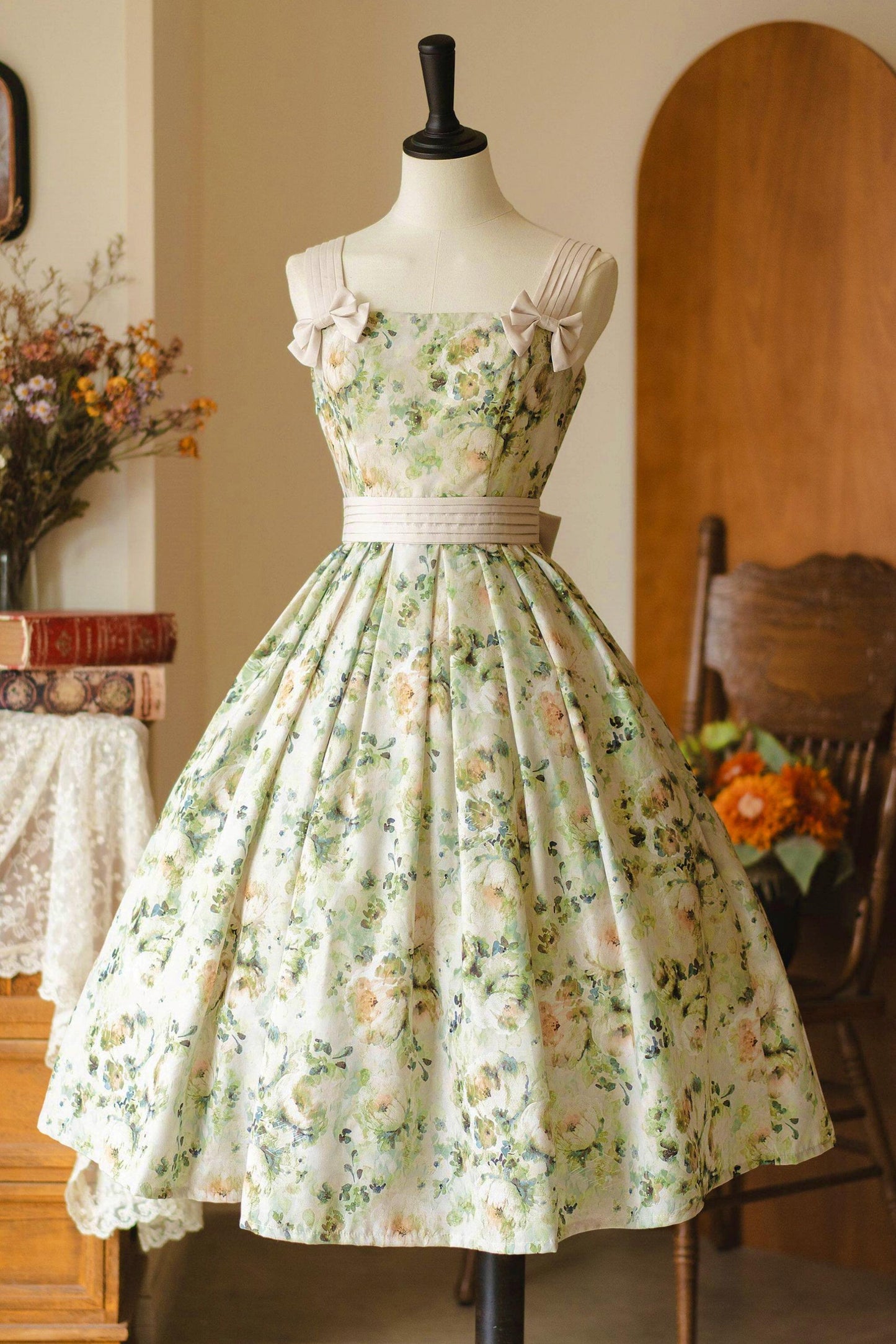 Classical Lolita Jumper Skirt