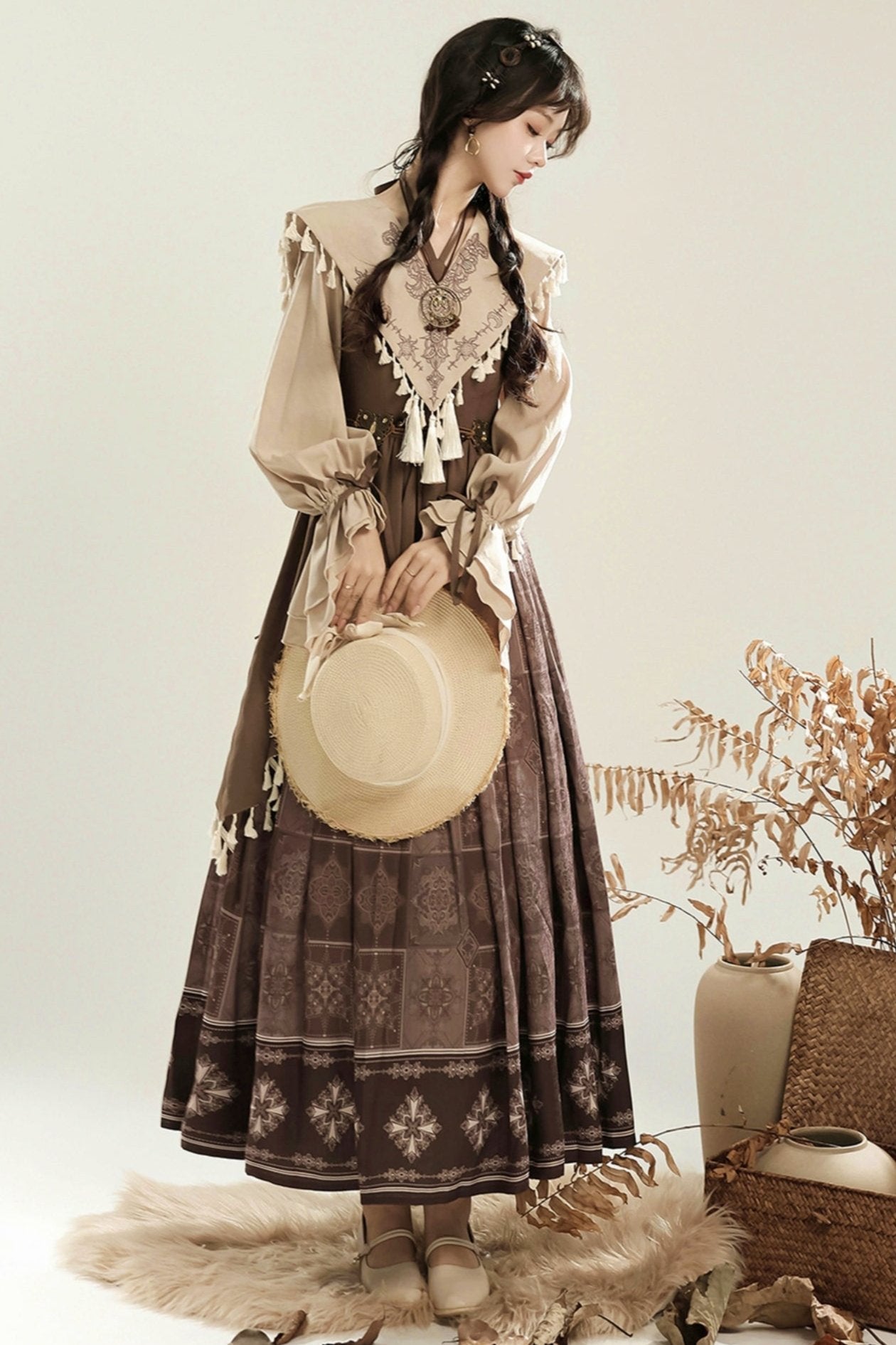 Exotic Retro Chinese-style Dress + Fake Collar