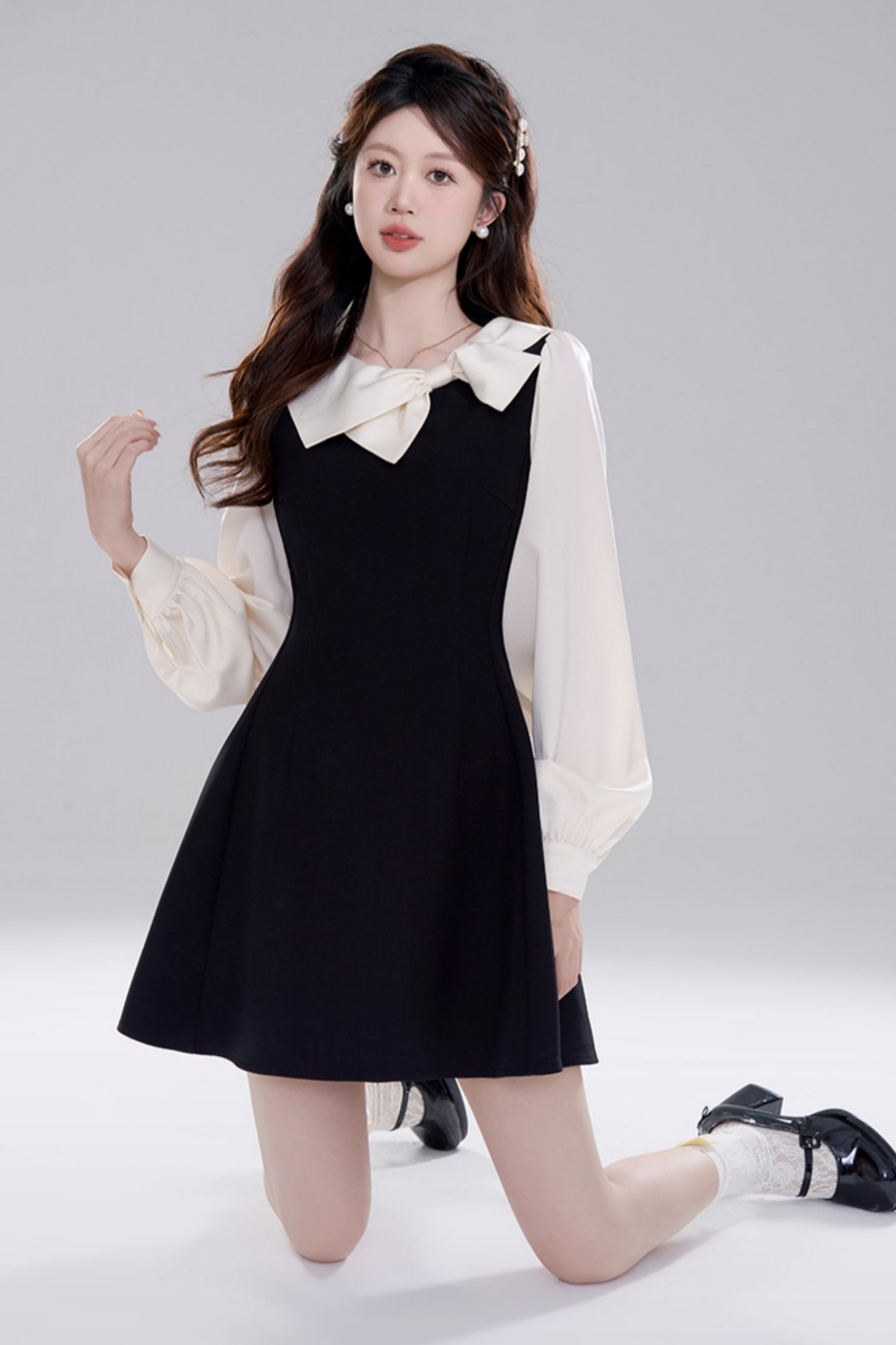 Black Waist Cinch Hepburn Dress