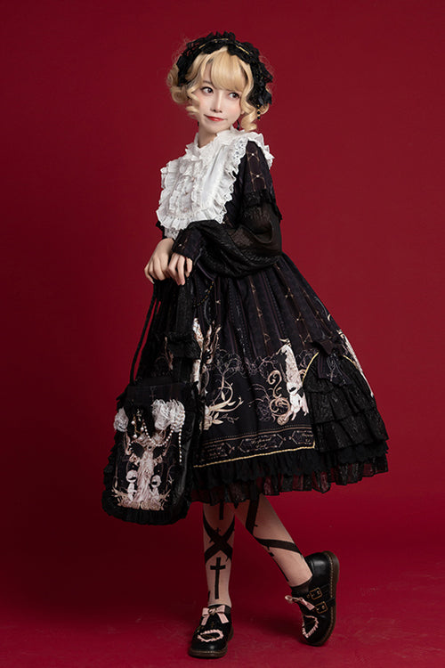 Classic Vintage Dress with a Flattering Fit