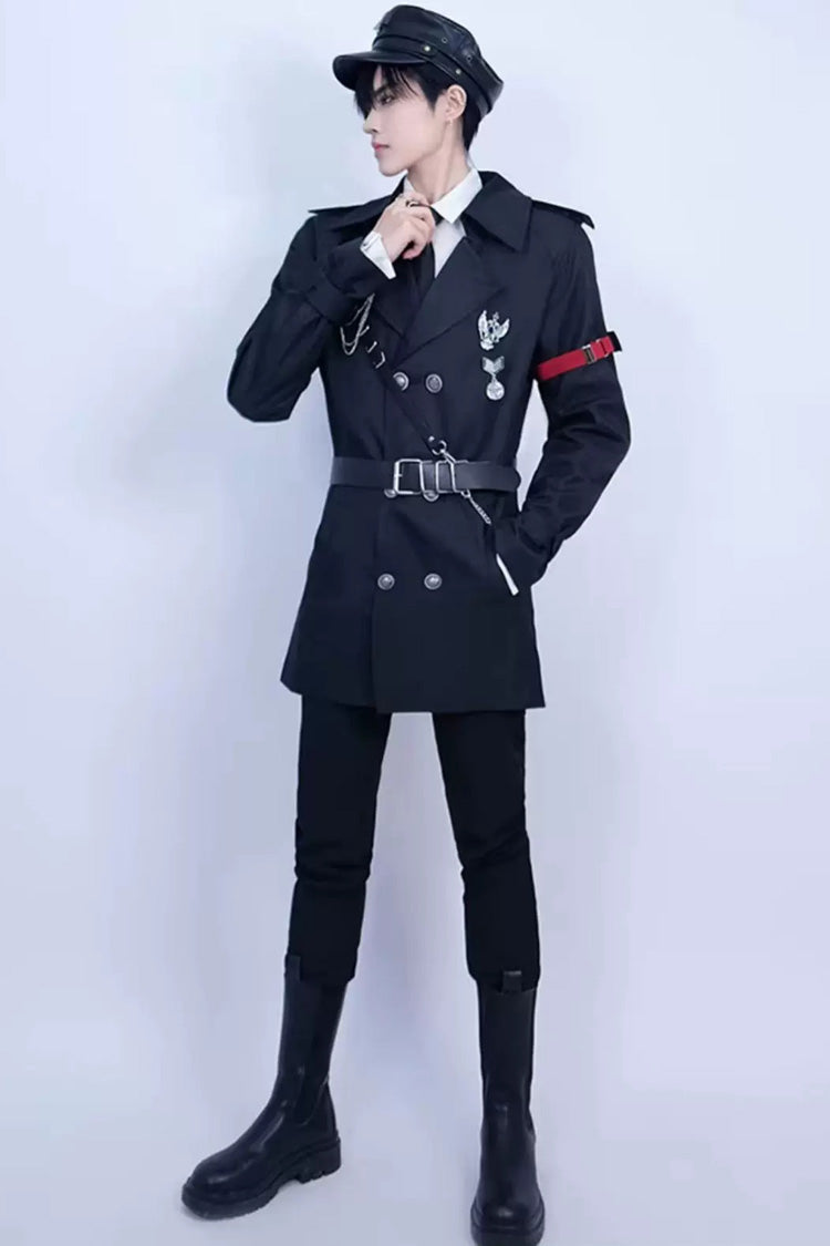 Beautifully Finished Coat in a Timeless Design