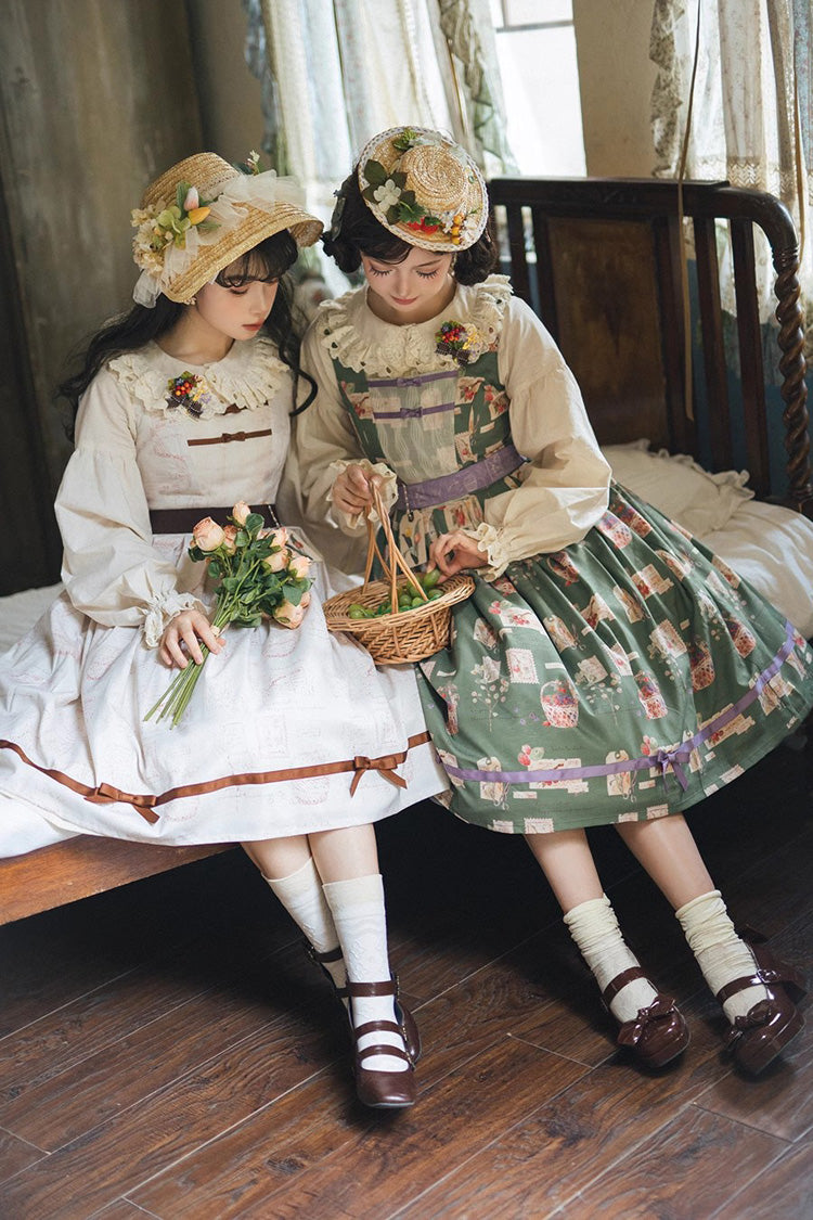 Classic Vintage Dress with a Flattering Fit
