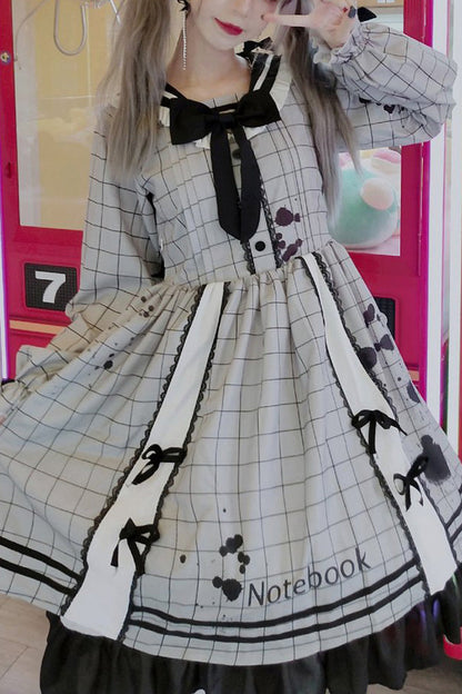 Subtly Elegant Dress with a Refined Vintage Look