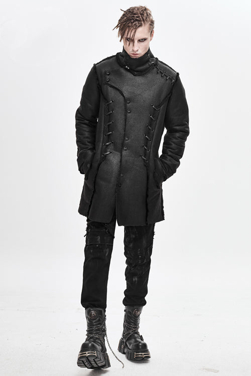 Finely Styled Coat with a Classic Vintage Look