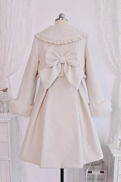 Classic Vintage Coat with a Flattering Fit