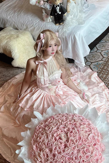 Classic Designed Dress in a Timeless Cut