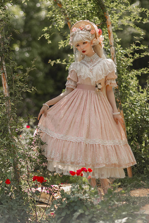 Beautifully Crafted Dress in a Classic Style
