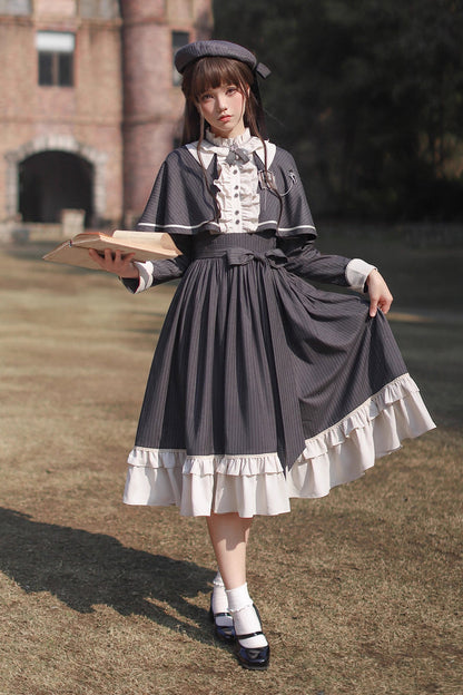 Classic Vintage Dress with a Flattering Fit