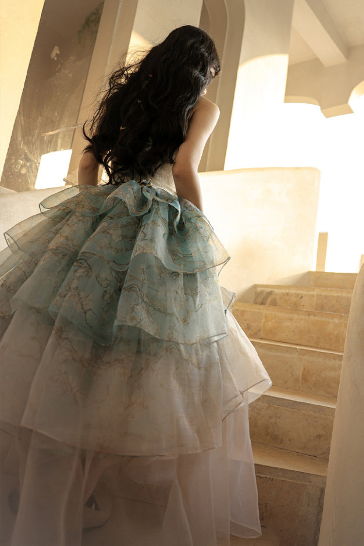 Vintage Style Garment with a Modern Fit