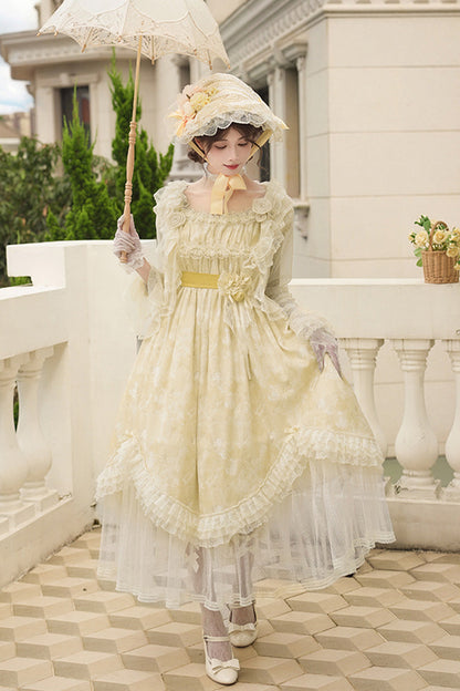 Vintage Style Dress with a Modern Fit