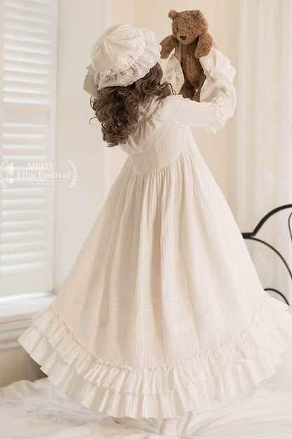 Classic Designed Dress in a Timeless Cut