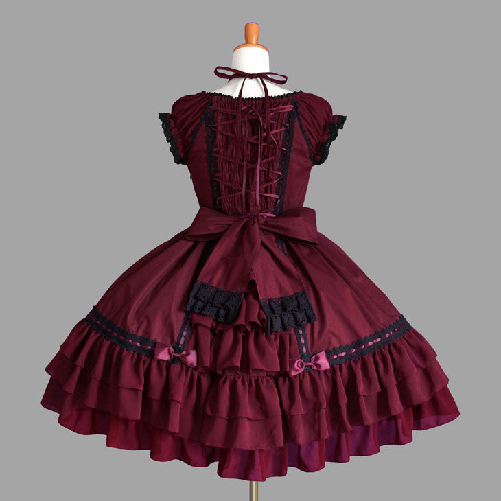 Classic Vintage Dress with a Flattering Fit