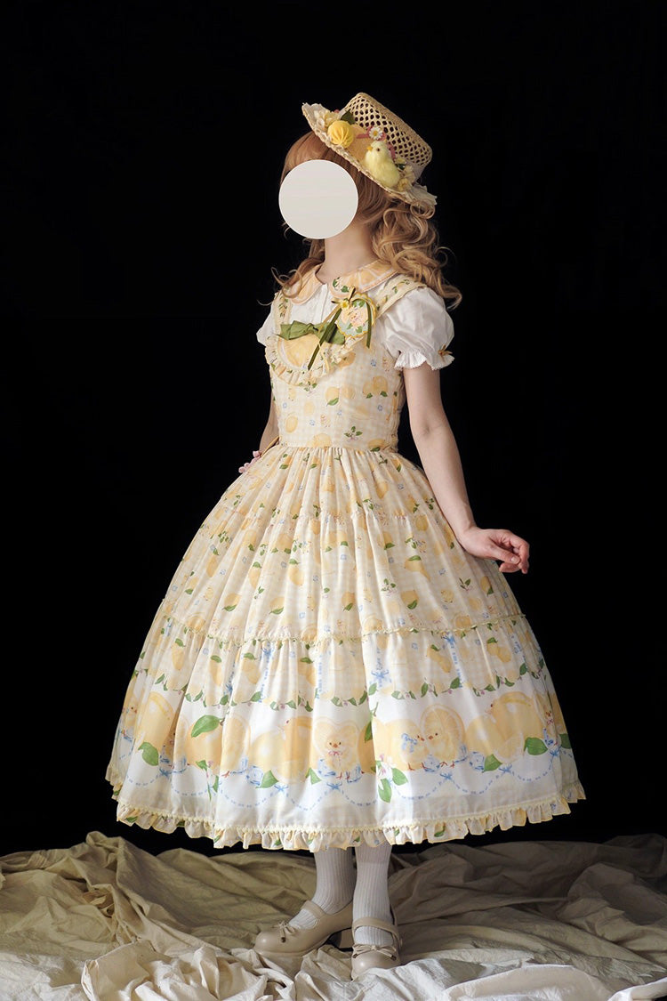 Finely Styled Dress with a Classic Vintage Look