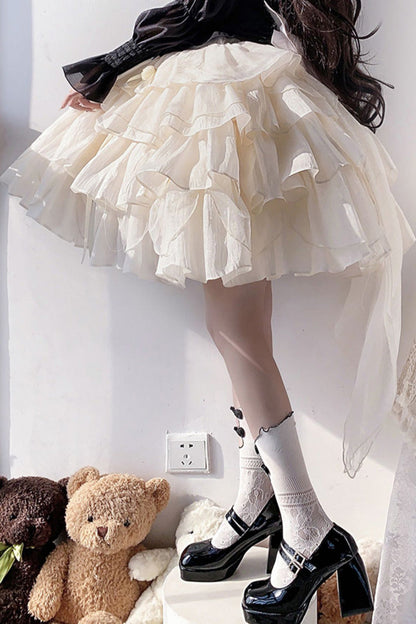 Finely Styled Dress with a Classic Vintage Look