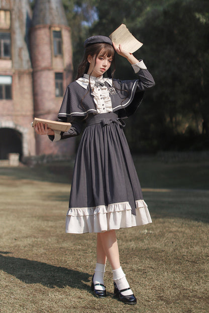 Classic Vintage Dress with a Flattering Fit