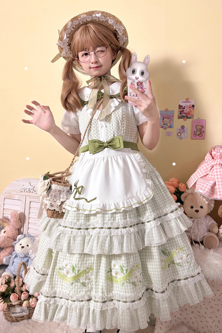 Beautifully Crafted Dress in a Classic Style