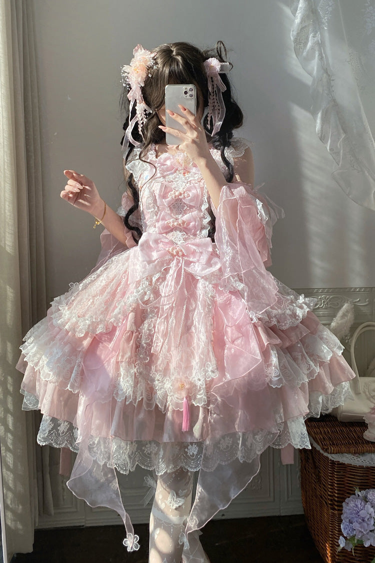 Subtly Elegant Dress with a Refined Vintage Look