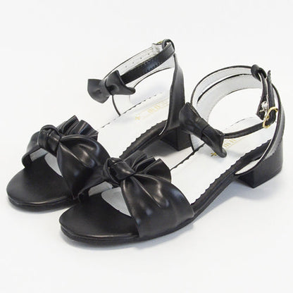 Casually Elegant Sandals with a Refined Edge