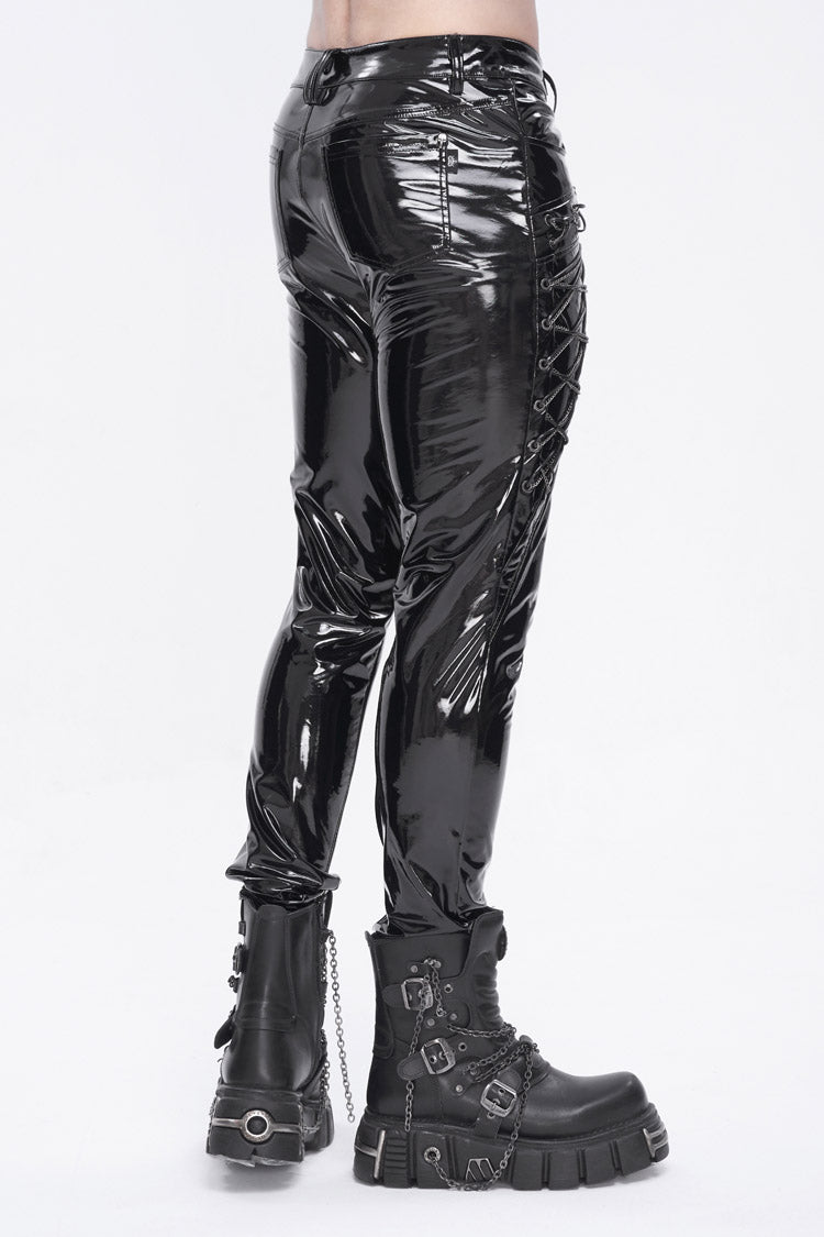 Thoughtfully Designed Pants in a Timeless Style