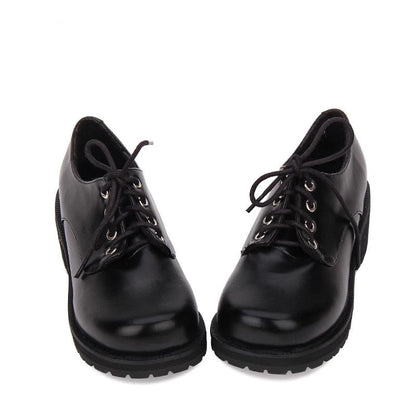 Finely Styled Shoes with a Classic Vintage Look