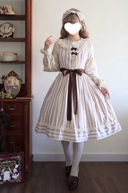 Vintage Style Dress with a Modern Fit