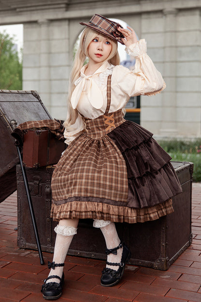 Beautifully Crafted Dress in a Classic Style