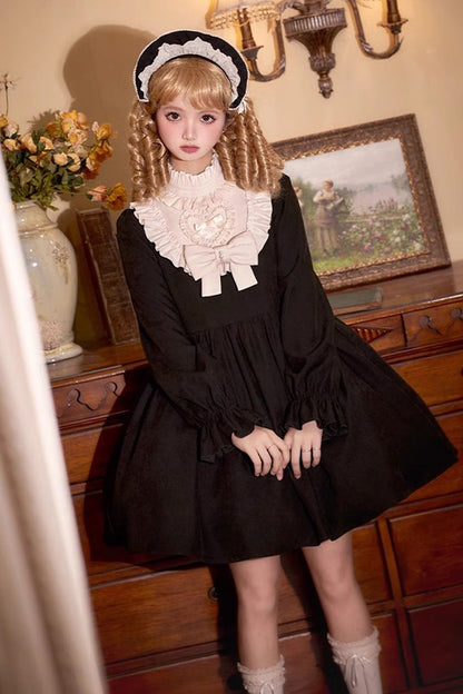 Classic Vintage Dress with a Flattering Fit