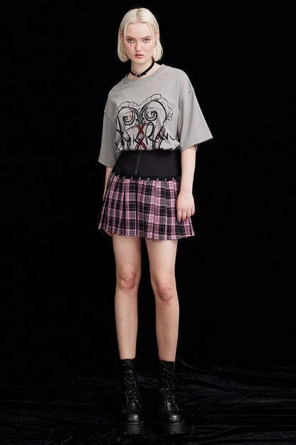 Finely Styled Garment with a Classic Vintage Look