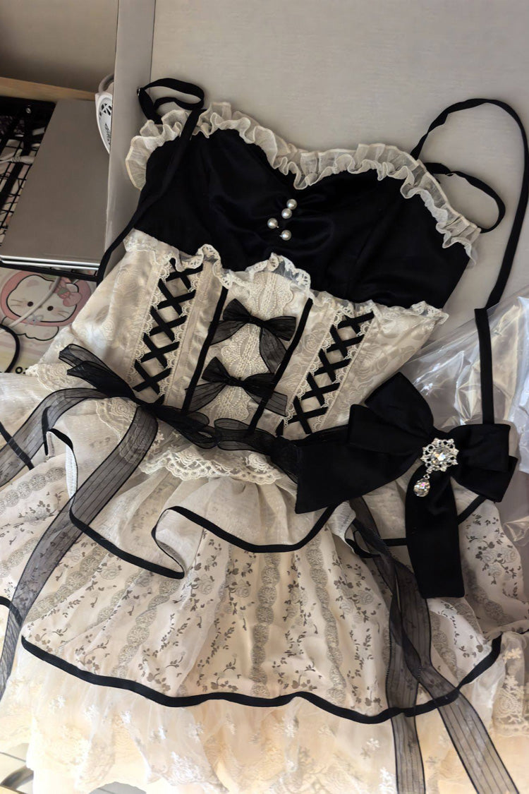 Subtly Elegant Dress with a Refined Vintage Look