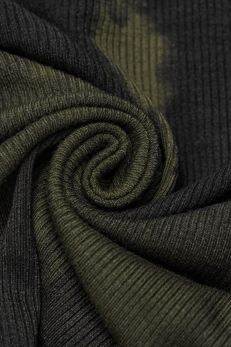 Effortlessly Elegant Garment with a Timeless Design