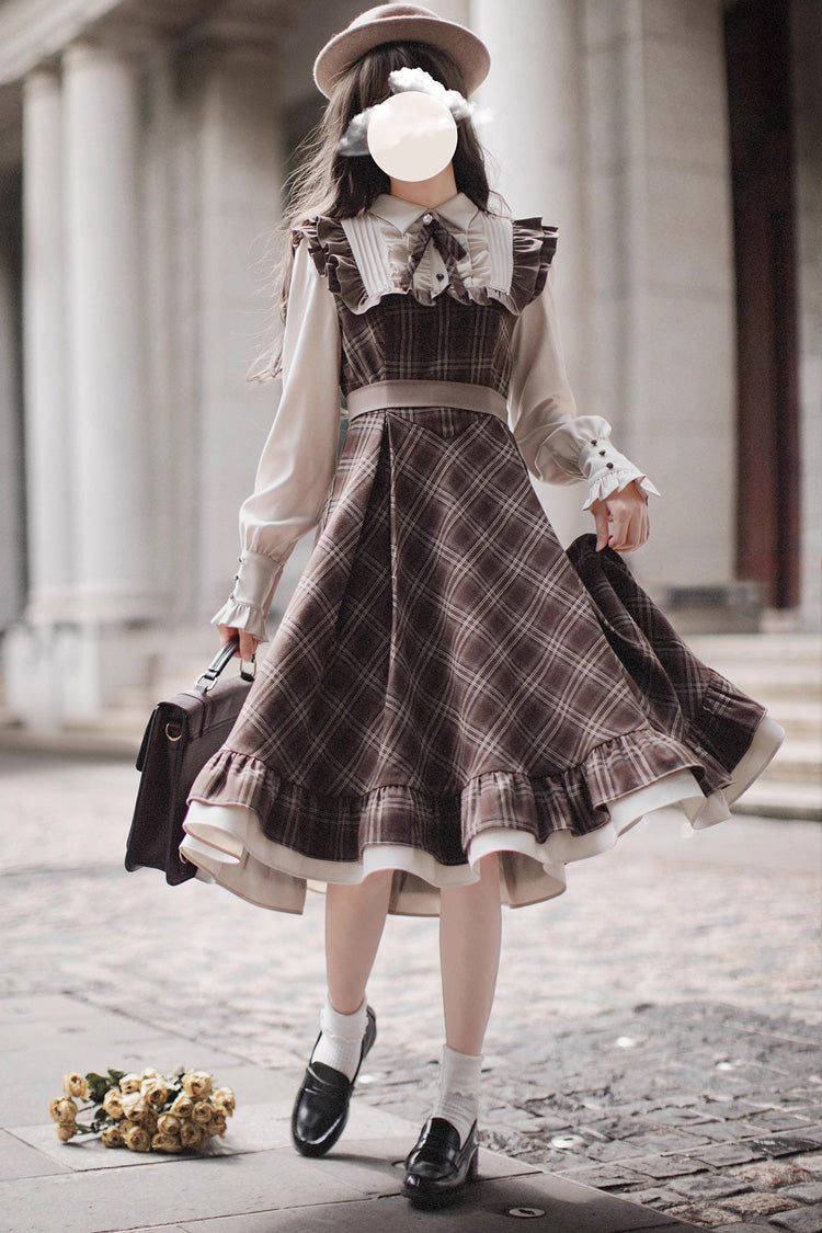 Subtly Elegant Dress with a Refined Vintage Look