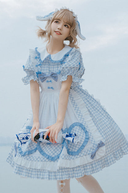 Casually Elegant Dress with a Refined Edge