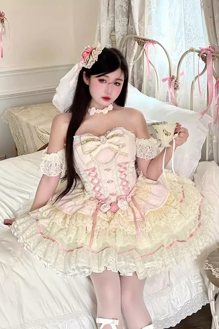 Finely Styled Dress with a Classic Vintage Look