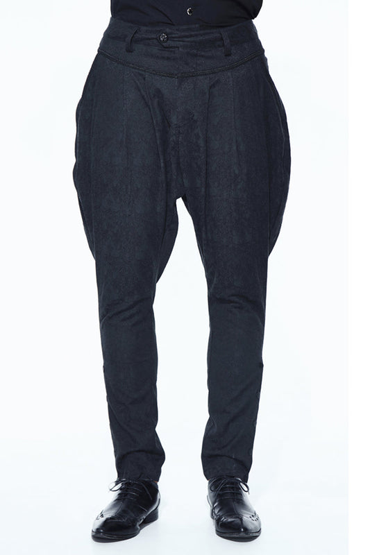 Thoughtfully Designed Pants in a Timeless Style