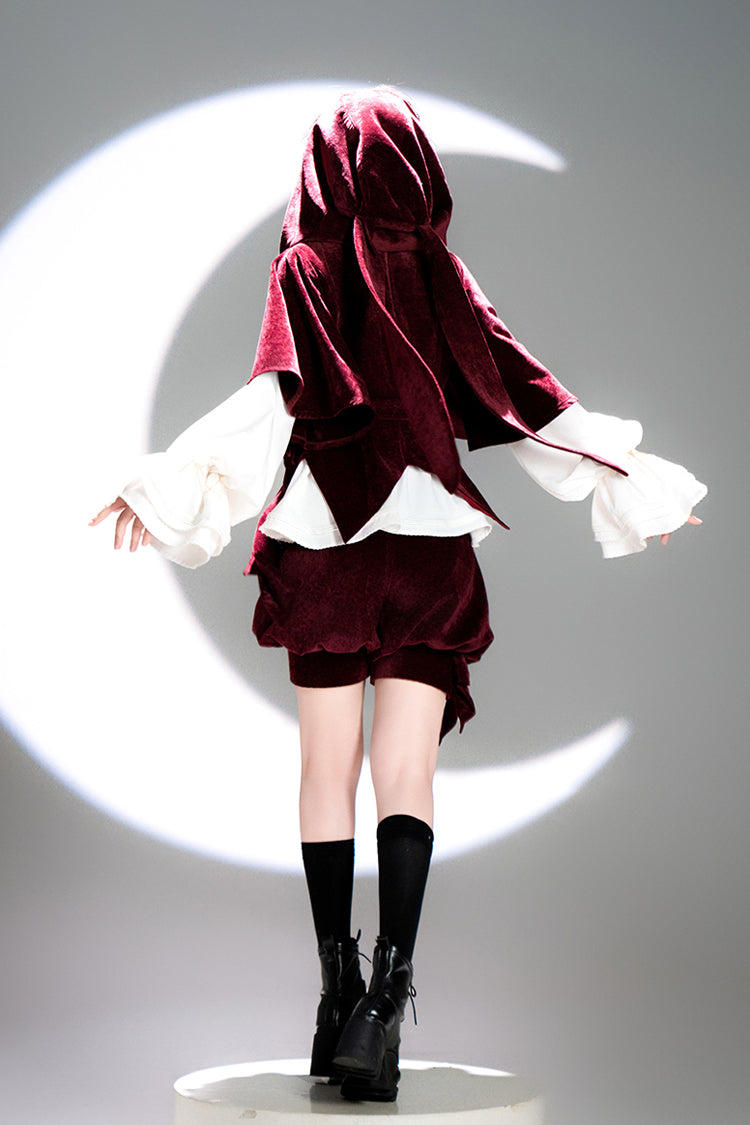 Finely Styled Coat with a Classic Vintage Look